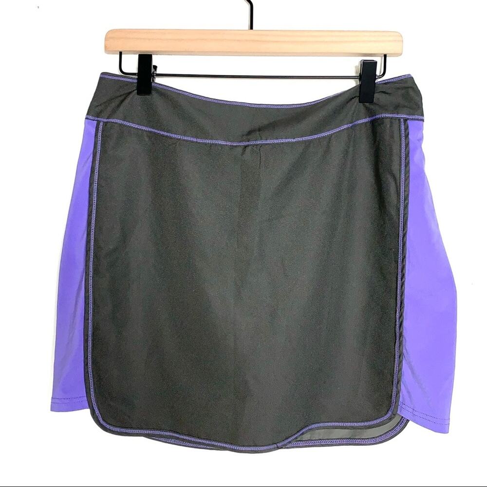 Antigua Purple and gray golf tennis athletic skort skirt size 6